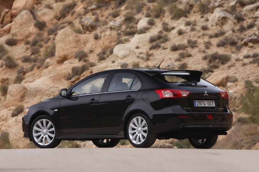  Mitsubishi Lancer Sportback 2008 года  (фото 3 из 42)